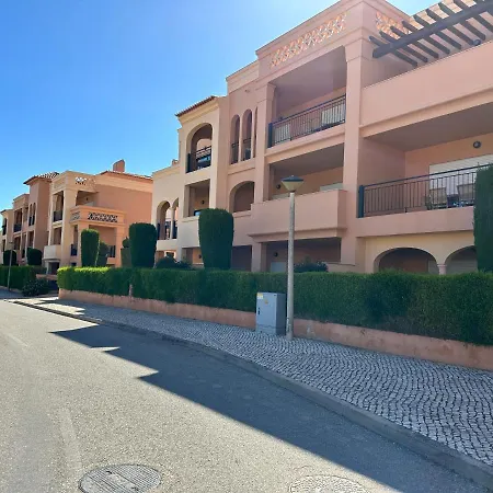Baia Da 2 Bedroom Daire Luz